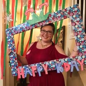 Meet your Posher, Flavia